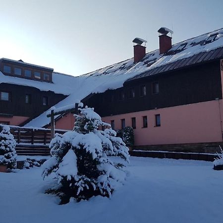 Hacienda Cert Корженов Экстерьер фото